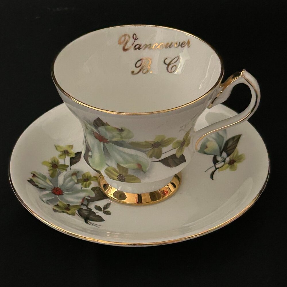 beautiful vintage tea cup & saucer. Crown Prince Vancouver BC